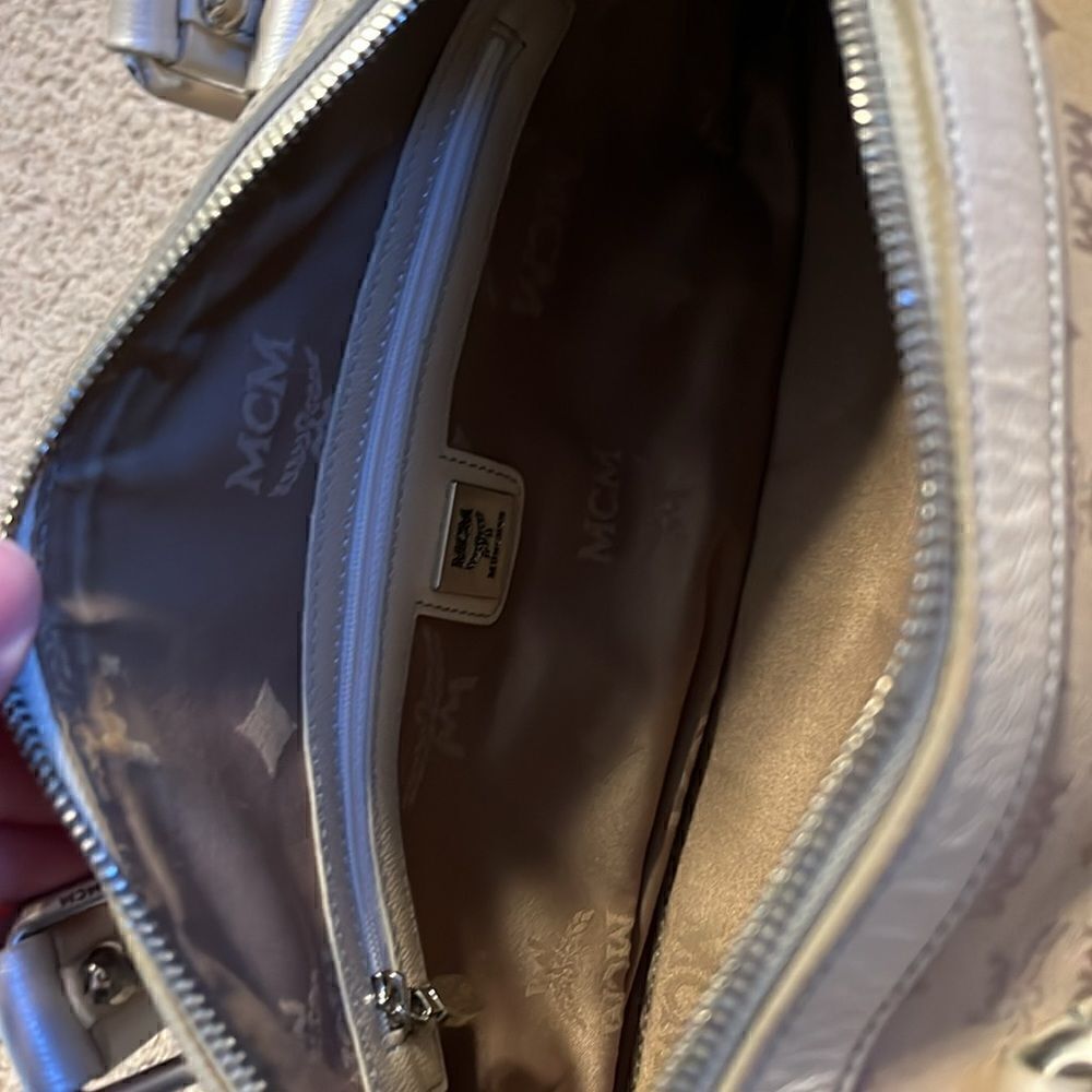 MCM MUNCHEN FABRIC SATCHEL - Picture 9 of 14